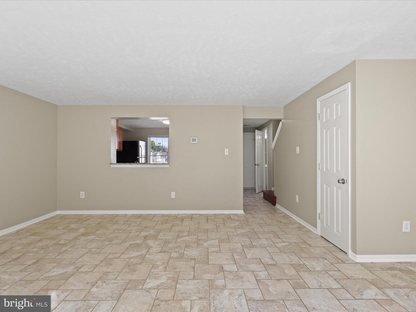 4757 HERSAND CT, WOODBRIDGE, Virginia 22193, 2 Bedrooms Bedrooms, ,1 BathroomBathrooms,Residential,For sale,4757 HERSAND CT,VAPW2106286 MLS # VAPW2106286