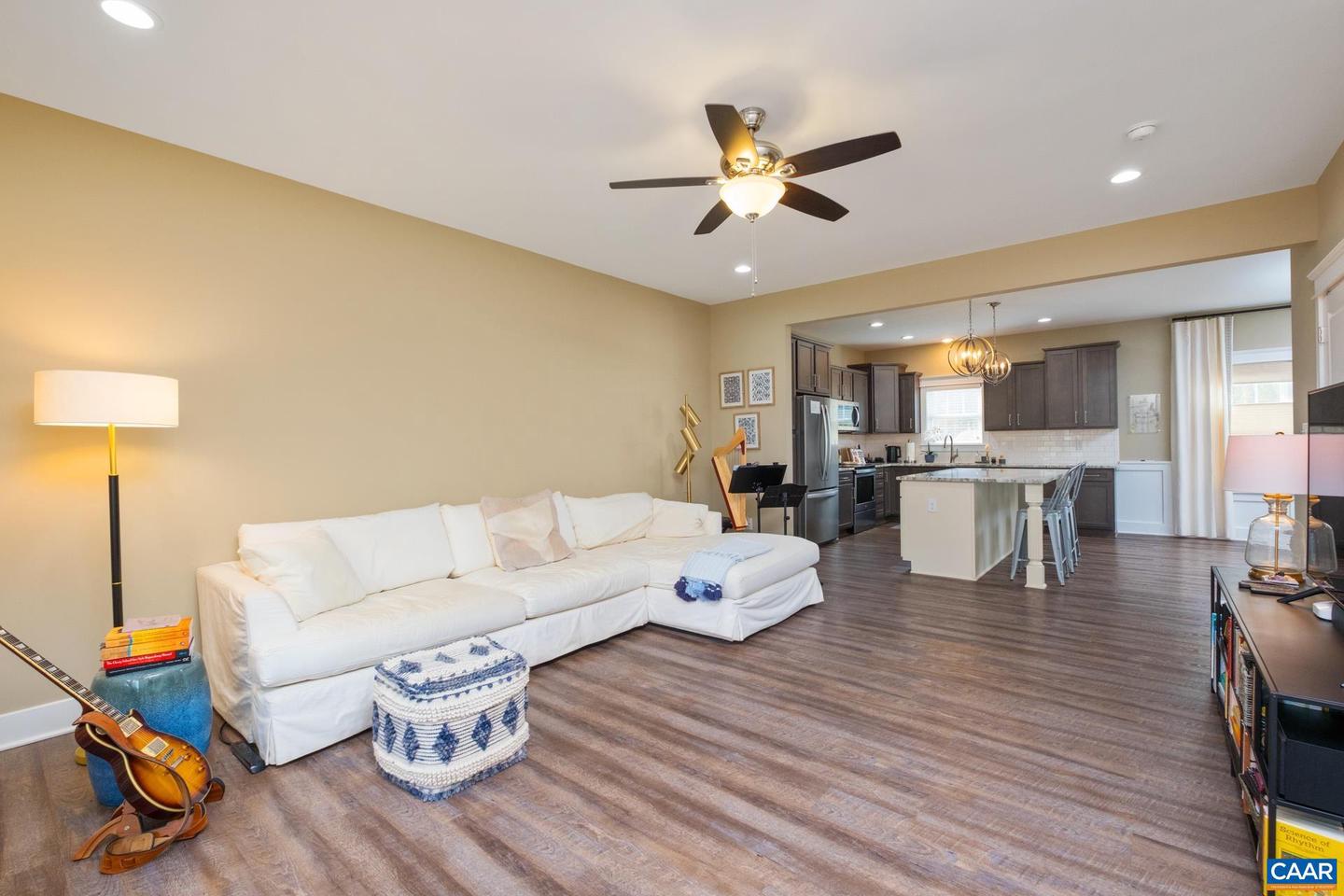 103 OAKSTONE RUN, STAUNTON, Virginia 24401, 3 Bedrooms Bedrooms, ,2 BathroomsBathrooms,Residential,For sale,103 OAKSTONE RUN,670150 MLS # 670150