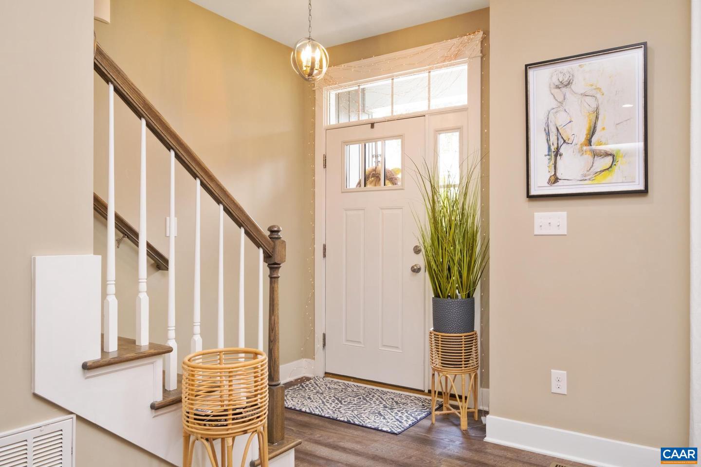 103 OAKSTONE RUN, STAUNTON, Virginia 24401, 3 Bedrooms Bedrooms, ,2 BathroomsBathrooms,Residential,For sale,103 OAKSTONE RUN,670150 MLS # 670150