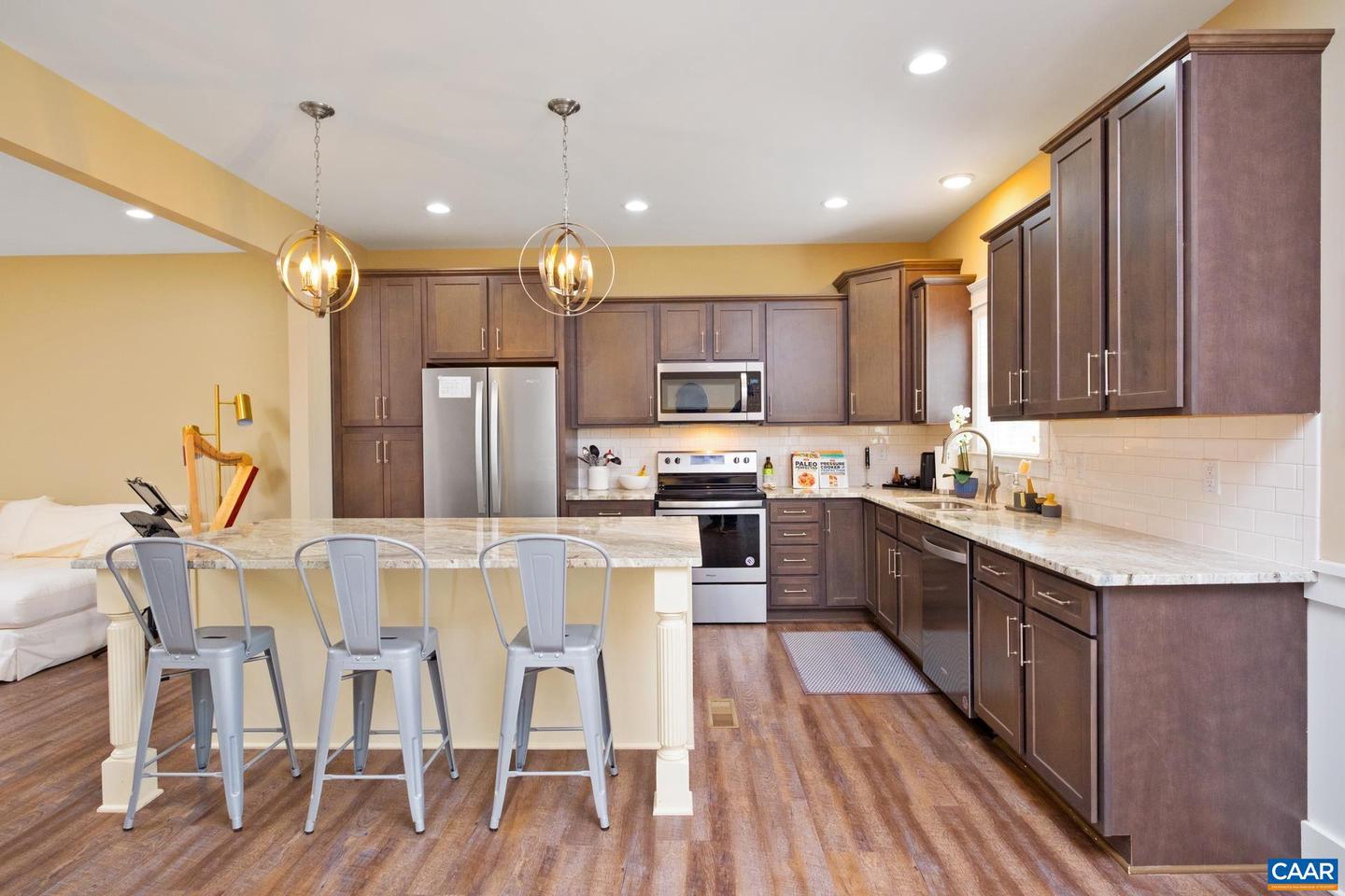 103 OAKSTONE RUN, STAUNTON, Virginia 24401, 3 Bedrooms Bedrooms, ,2 BathroomsBathrooms,Residential,For sale,103 OAKSTONE RUN,670150 MLS # 670150