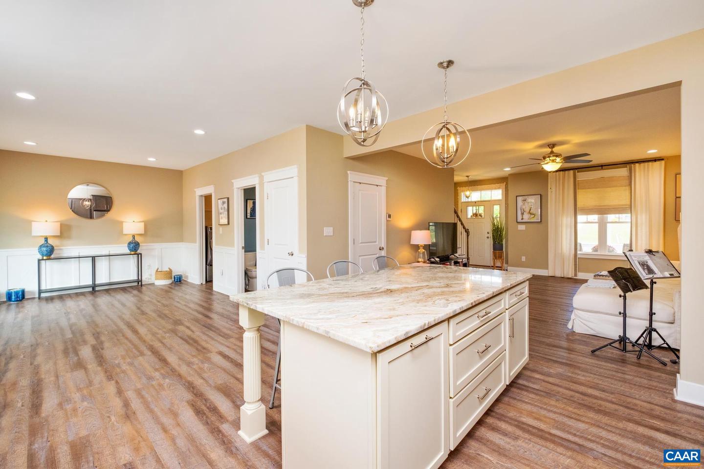 103 OAKSTONE RUN, STAUNTON, Virginia 24401, 3 Bedrooms Bedrooms, ,2 BathroomsBathrooms,Residential,For sale,103 OAKSTONE RUN,670150 MLS # 670150