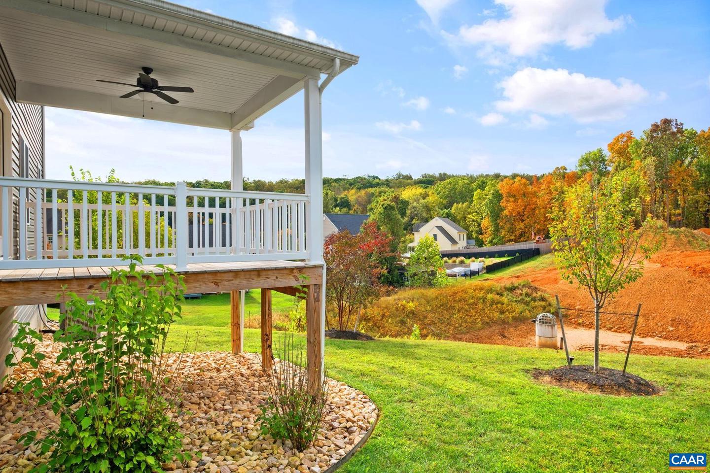 103 OAKSTONE RUN, STAUNTON, Virginia 24401, 3 Bedrooms Bedrooms, ,2 BathroomsBathrooms,Residential,For sale,103 OAKSTONE RUN,670150 MLS # 670150