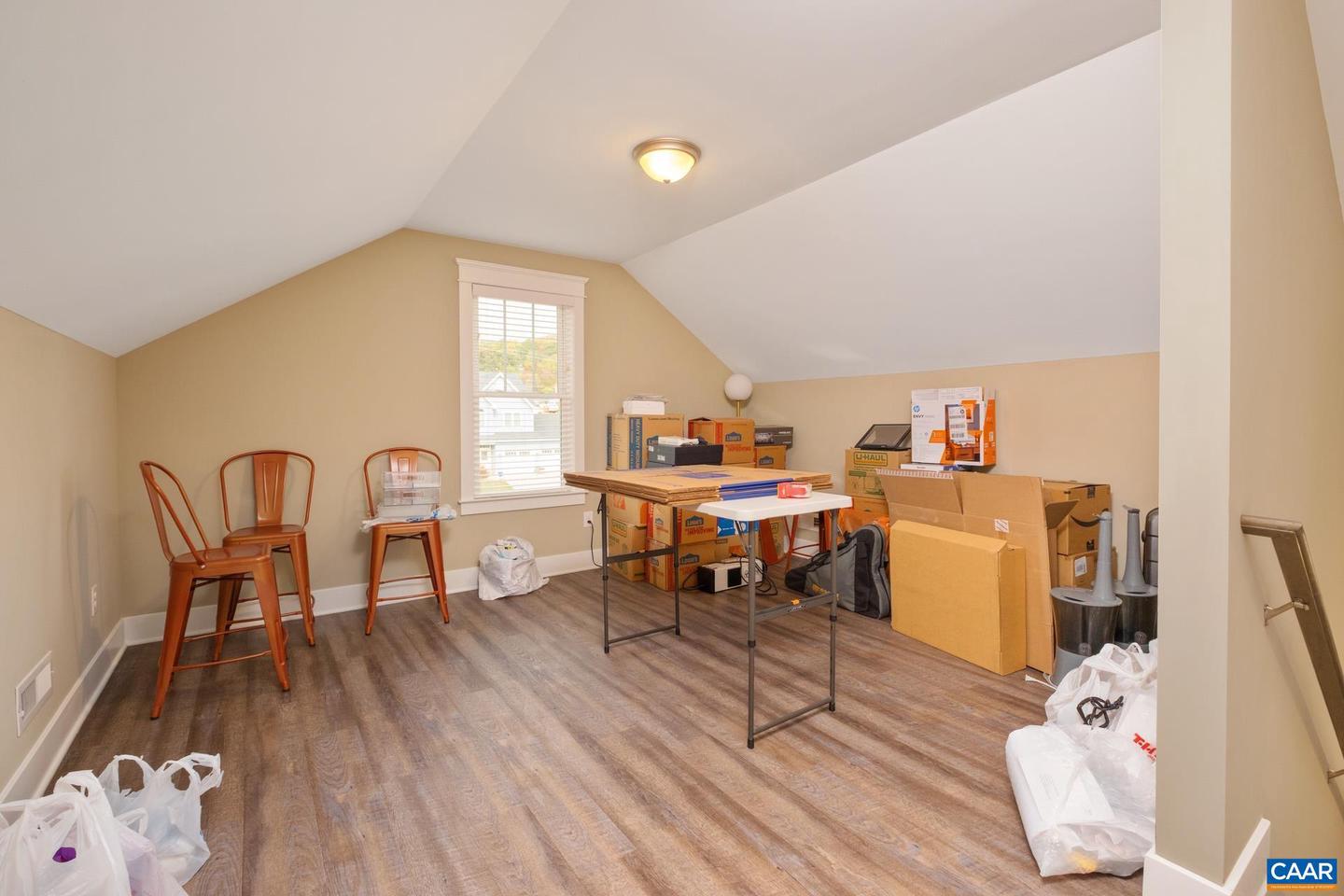 103 OAKSTONE RUN, STAUNTON, Virginia 24401, 3 Bedrooms Bedrooms, ,2 BathroomsBathrooms,Residential,For sale,103 OAKSTONE RUN,670150 MLS # 670150