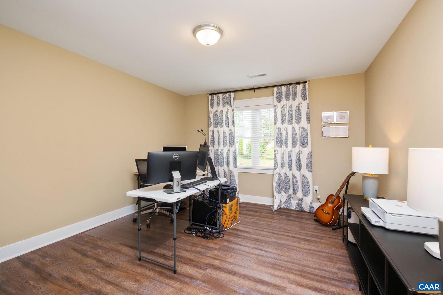103 OAKSTONE RUN, STAUNTON, Virginia 24401, 3 Bedrooms Bedrooms, ,2 BathroomsBathrooms,Residential,For sale,103 OAKSTONE RUN,670150 MLS # 670150