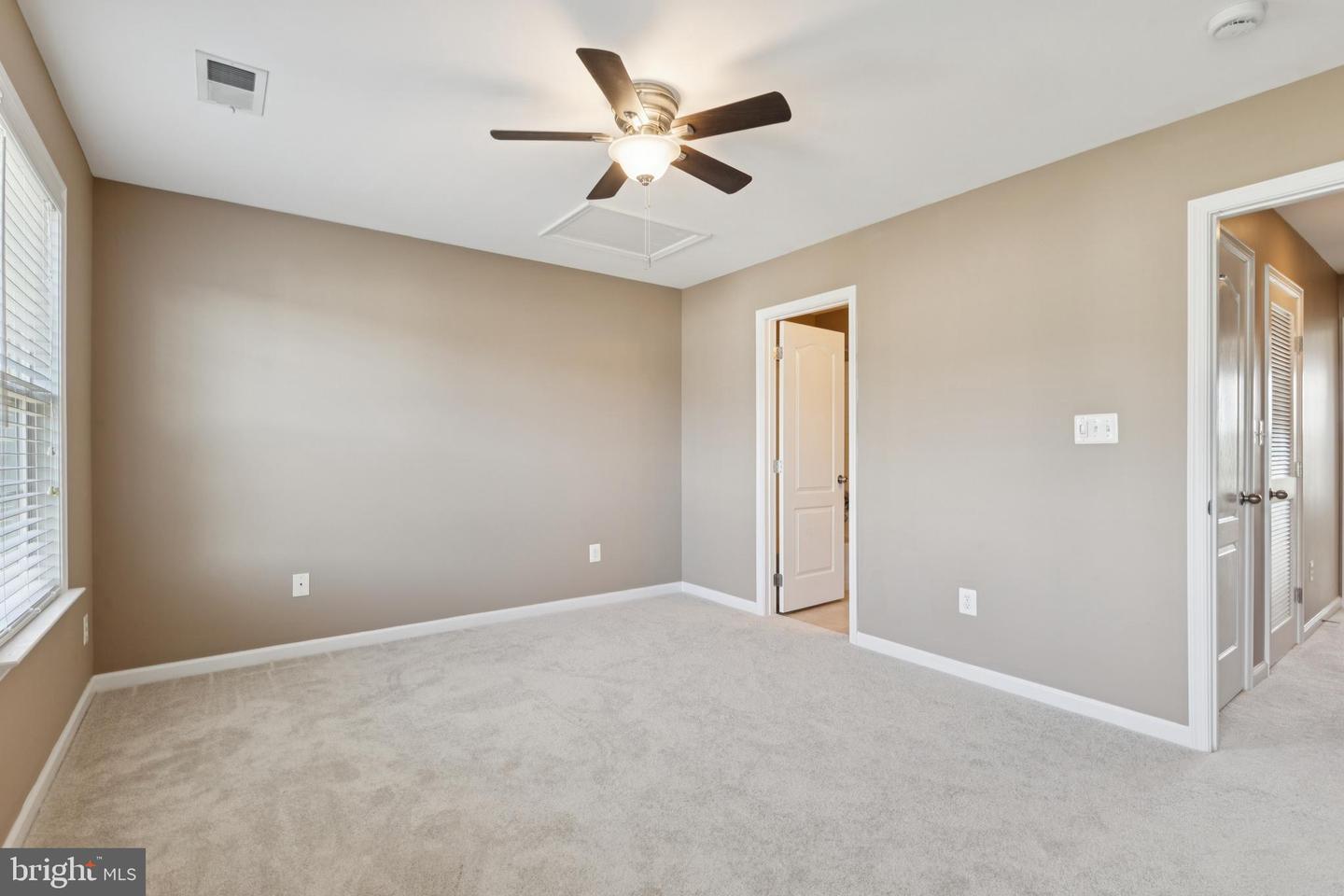 2922 TRUFFLE OAK PL, WOODBRIDGE, Virginia 22191, 3 Bedrooms Bedrooms, ,2 BathroomsBathrooms,Residential,For sale,2922 TRUFFLE OAK PL,VAPW2106288 MLS # VAPW2106288