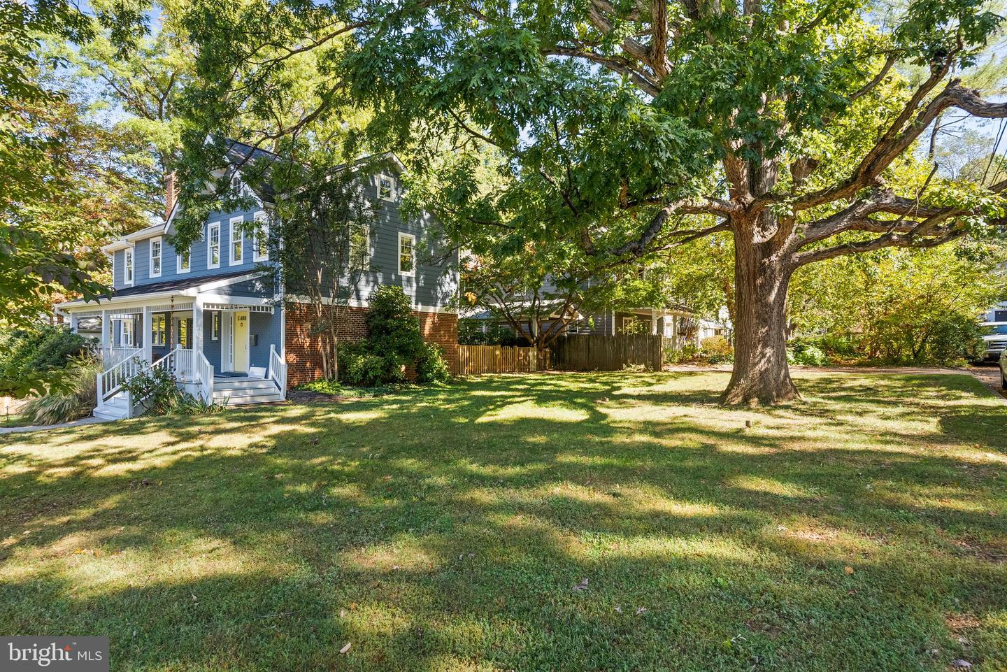 2647 WOODLEY PL, FALLS CHURCH, Virginia 22046, 5 Bedrooms Bedrooms, ,4 BathroomsBathrooms,Residential,For sale,2647 WOODLEY PL,VAFX2275100 MLS # VAFX2275100
