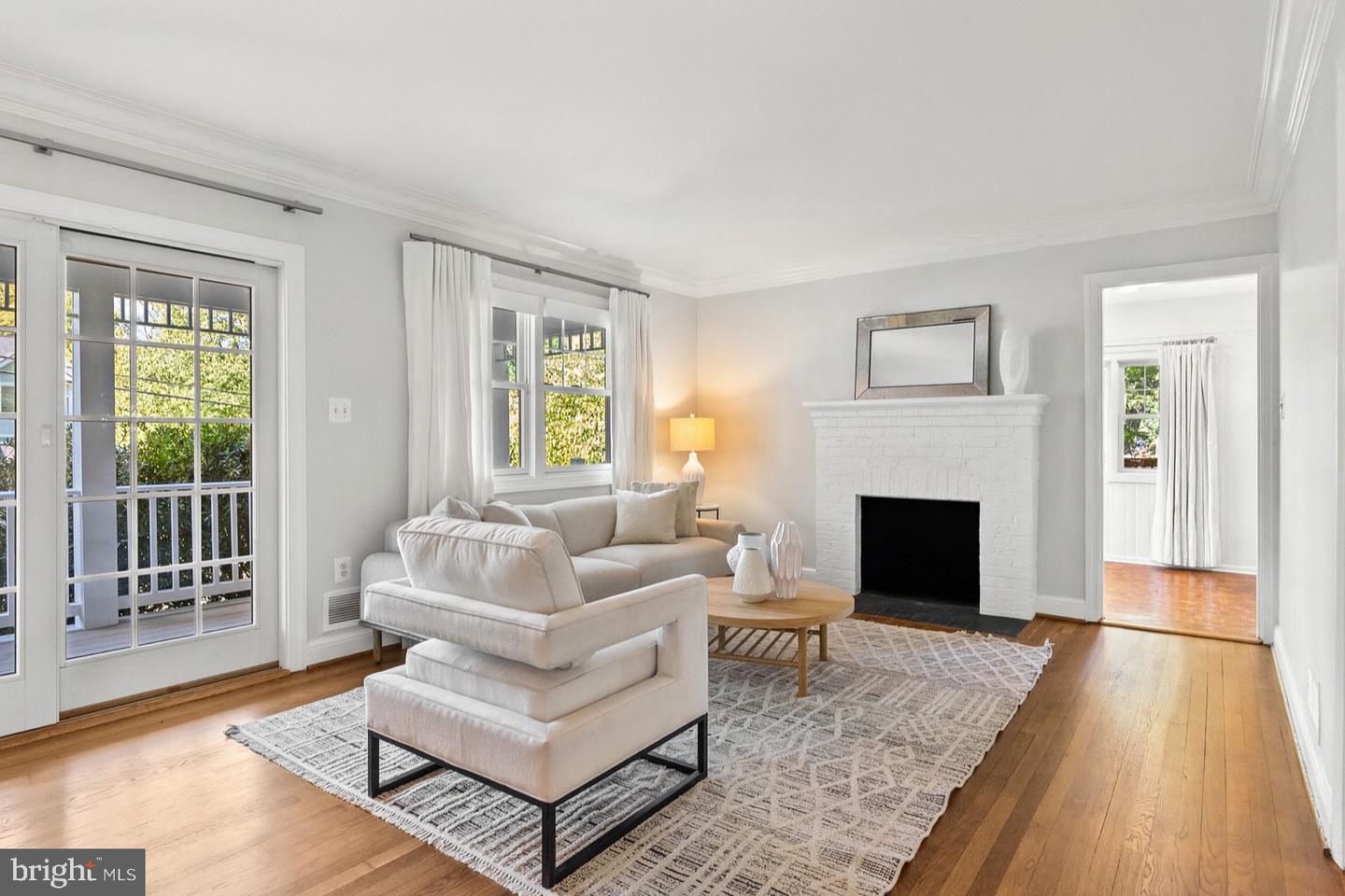 2647 WOODLEY PL, FALLS CHURCH, Virginia 22046, 5 Bedrooms Bedrooms, ,4 BathroomsBathrooms,Residential,For sale,2647 WOODLEY PL,VAFX2275100 MLS # VAFX2275100