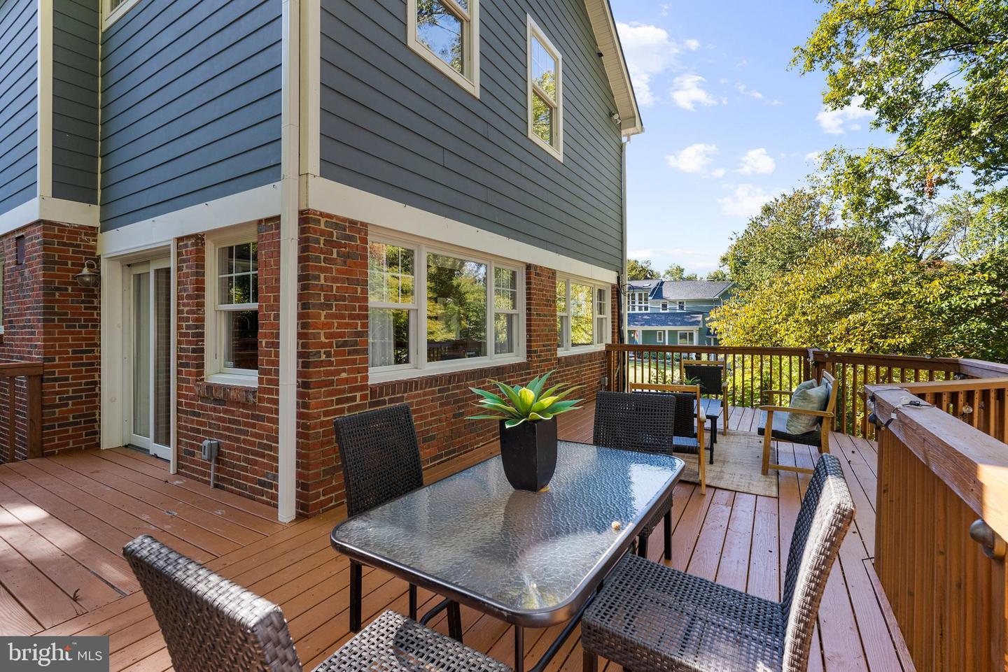 2647 WOODLEY PL, FALLS CHURCH, Virginia 22046, 5 Bedrooms Bedrooms, ,4 BathroomsBathrooms,Residential,For sale,2647 WOODLEY PL,VAFX2275100 MLS # VAFX2275100