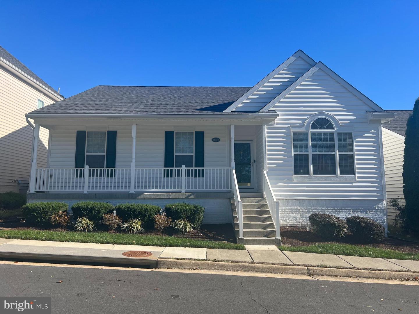 17429 TEDLER CIR, ROUND HILL, Virginia 20141, 3 Bedrooms Bedrooms, ,2 BathroomsBathrooms,Residential,For sale,17429 TEDLER CIR,VALO2109208 MLS # VALO2109208