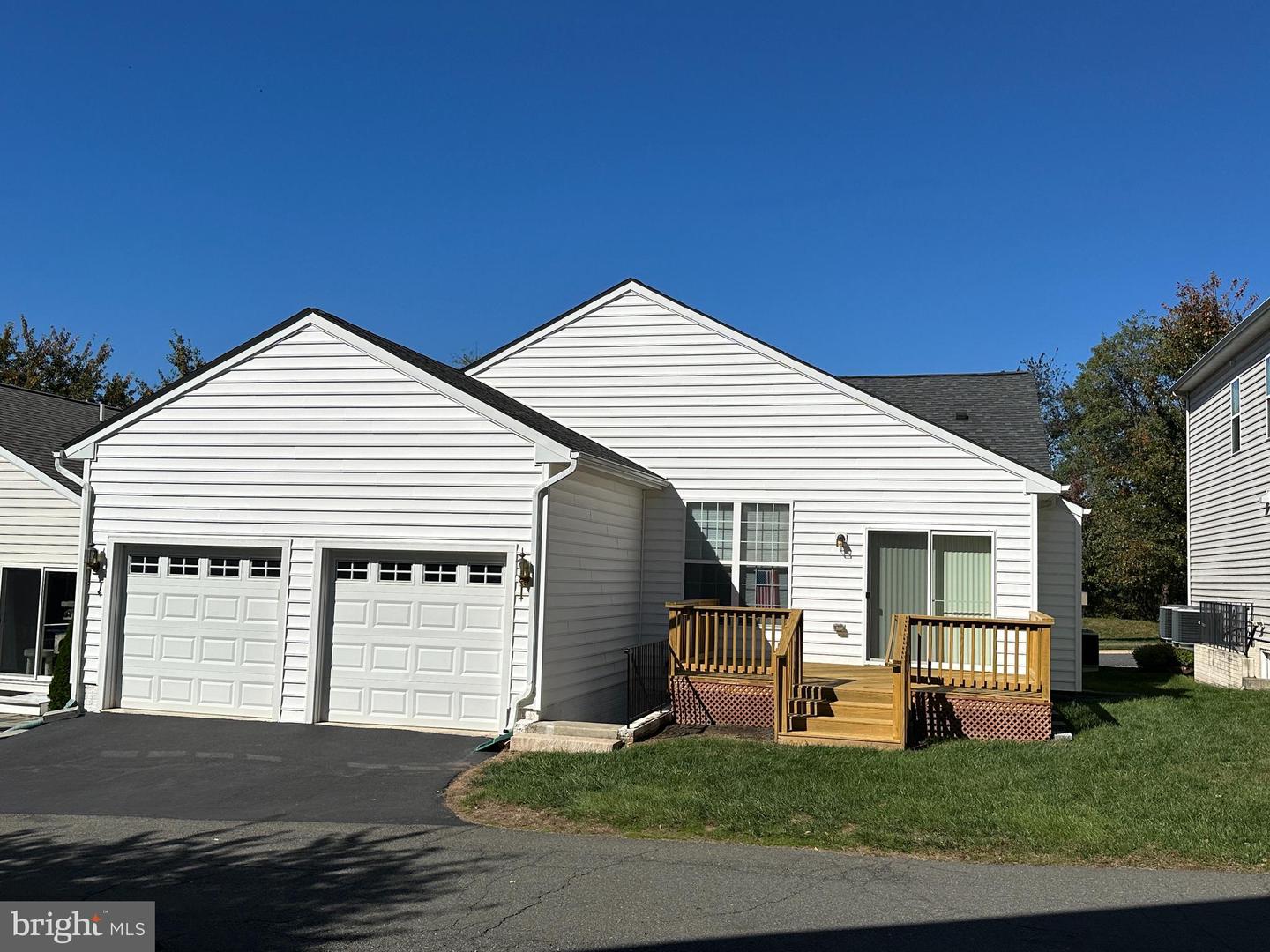 17429 TEDLER CIR, ROUND HILL, Virginia 20141, 3 Bedrooms Bedrooms, ,2 BathroomsBathrooms,Residential,For sale,17429 TEDLER CIR,VALO2109208 MLS # VALO2109208
