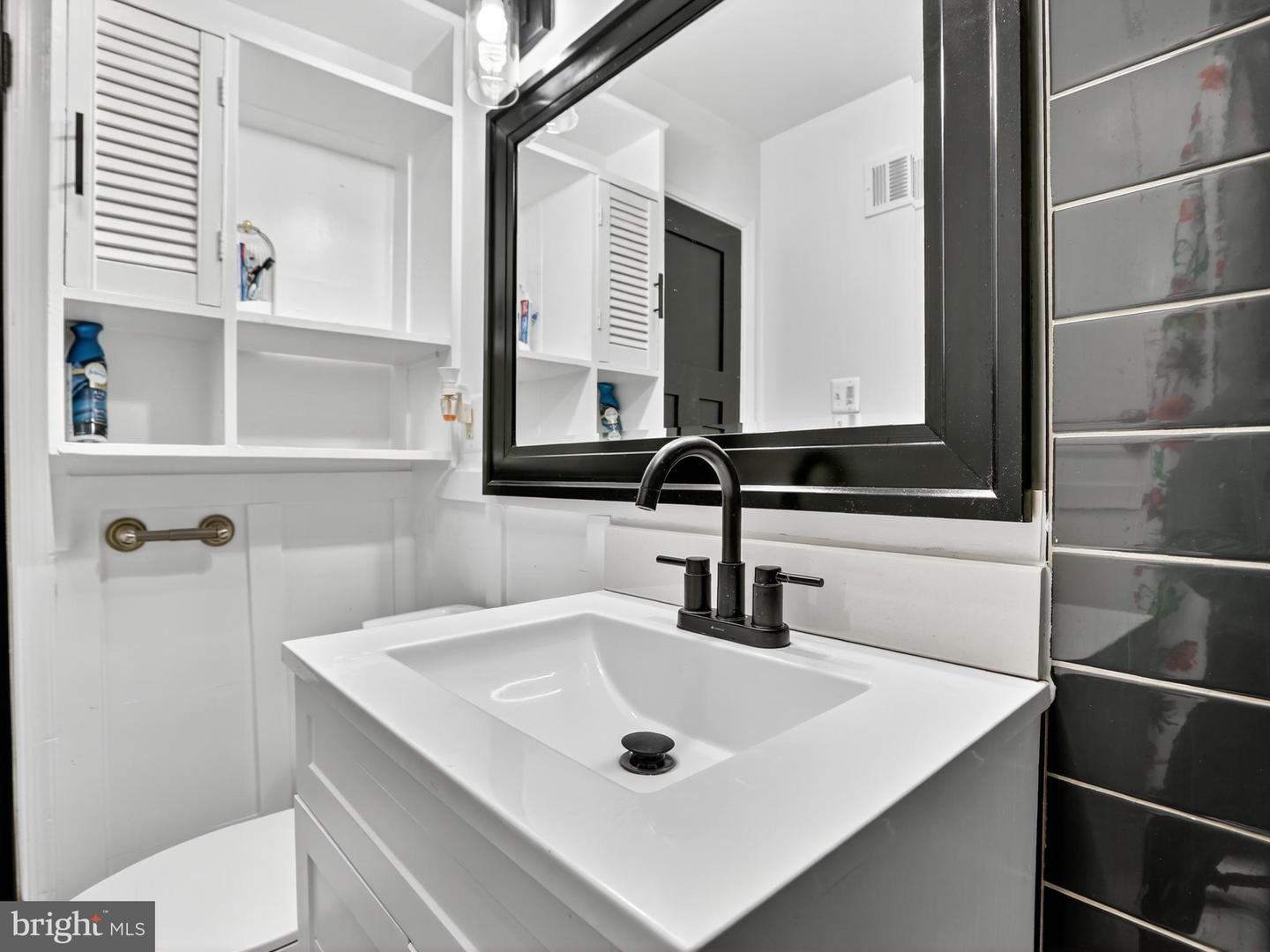 167 SCOTT DR, MANASSAS PARK, Virginia 20111, 3 Bedrooms Bedrooms, 8 Rooms Rooms,1 BathroomBathrooms,Residential,For sale,167 SCOTT DR,VAMP2003398 MLS # VAMP2003398
