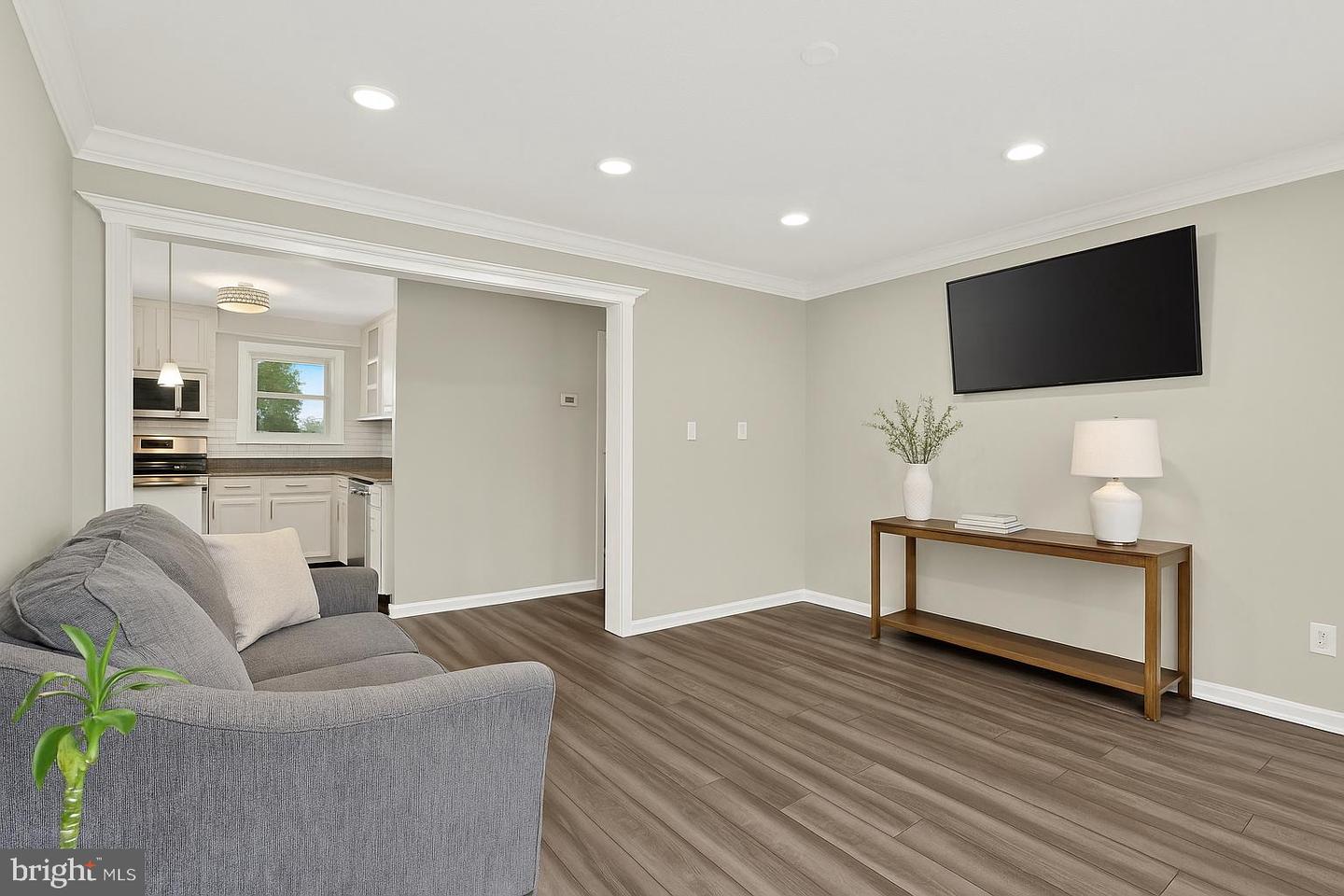 167 SCOTT DR, MANASSAS PARK, Virginia 20111, 3 Bedrooms Bedrooms, 8 Rooms Rooms,1 BathroomBathrooms,Residential,For sale,167 SCOTT DR,VAMP2003398 MLS # VAMP2003398