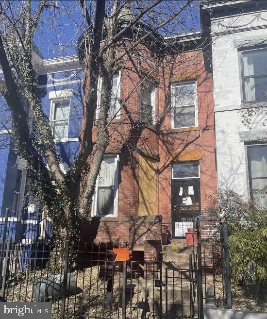1431 MONROE ST NW, WASHINGTON, District Of Columbia 20010, 5 Bedrooms Bedrooms, ,3 BathroomsBathrooms,Residential,For sale,1431 MONROE ST NW,DCDC2227718 MLS # DCDC2227718