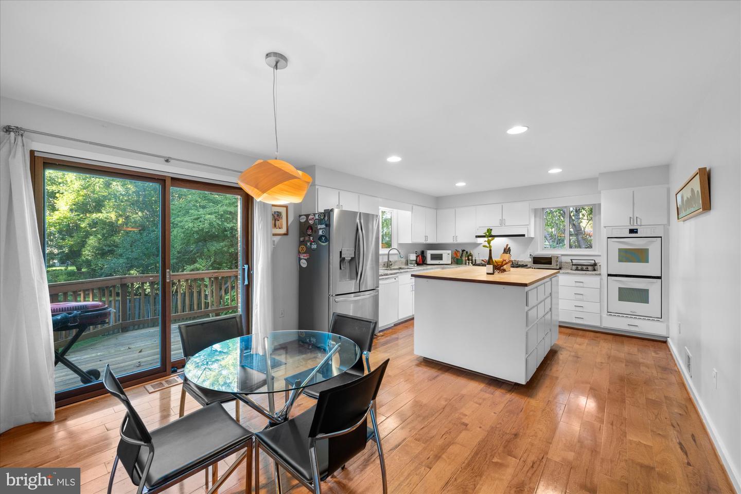 6952 DUNCRAIG CT, MCLEAN, Virginia 22101, 5 Bedrooms Bedrooms, ,4 BathroomsBathrooms,Residential,For sale,6952 DUNCRAIG CT,VAFX2275168 MLS # VAFX2275168