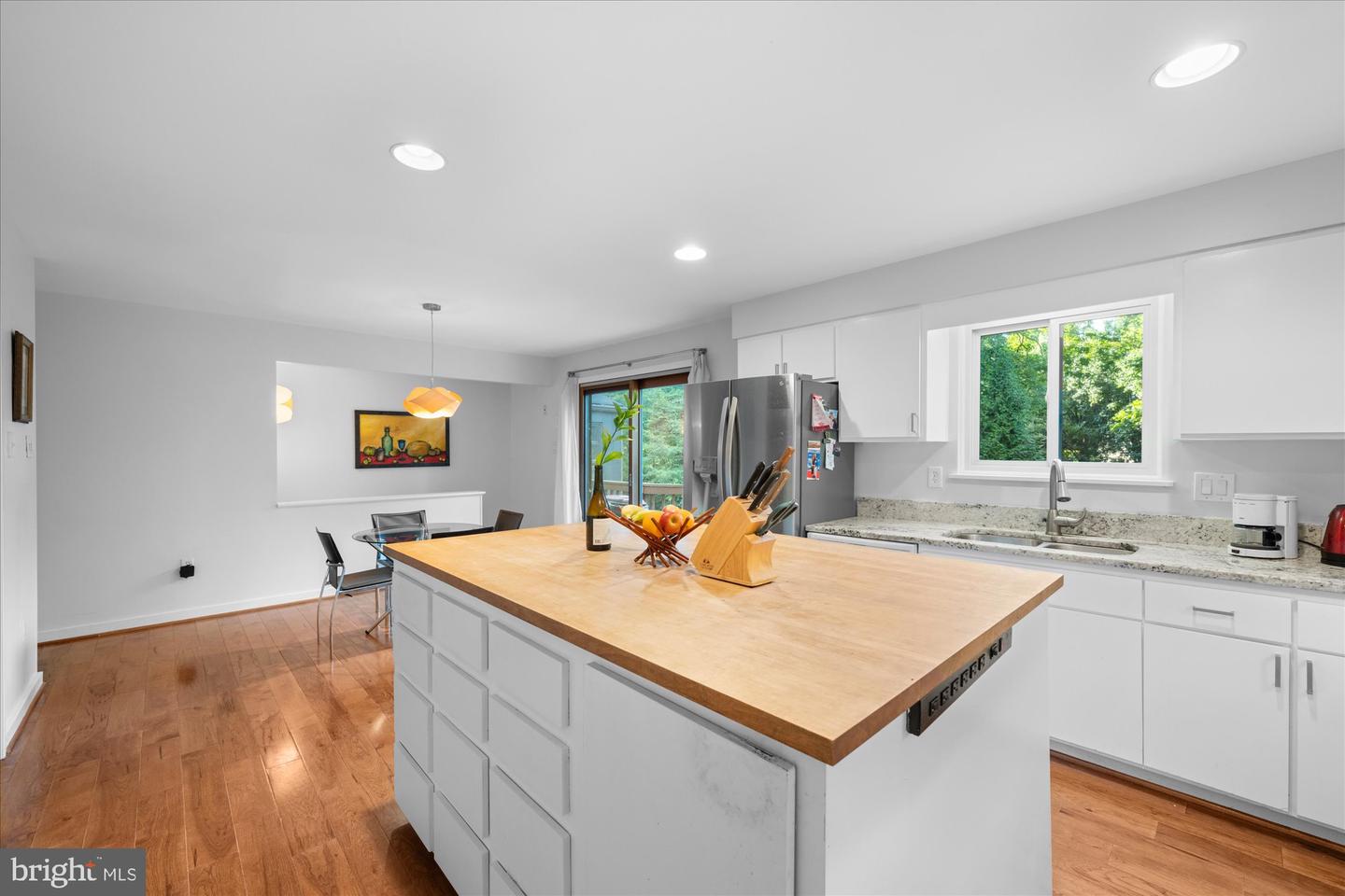 6952 DUNCRAIG CT, MCLEAN, Virginia 22101, 5 Bedrooms Bedrooms, ,4 BathroomsBathrooms,Residential,For sale,6952 DUNCRAIG CT,VAFX2275168 MLS # VAFX2275168