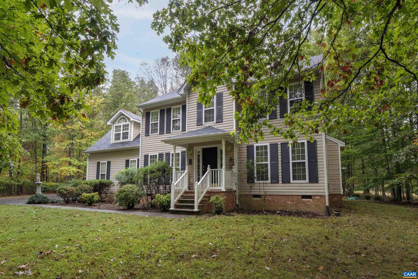 240 OAKMONT DR, GORDONSVILLE, Virginia 22942, 4 Bedrooms Bedrooms, ,2 BathroomsBathrooms,Residential,For sale,240 OAKMONT DR,670175 MLS # 670175