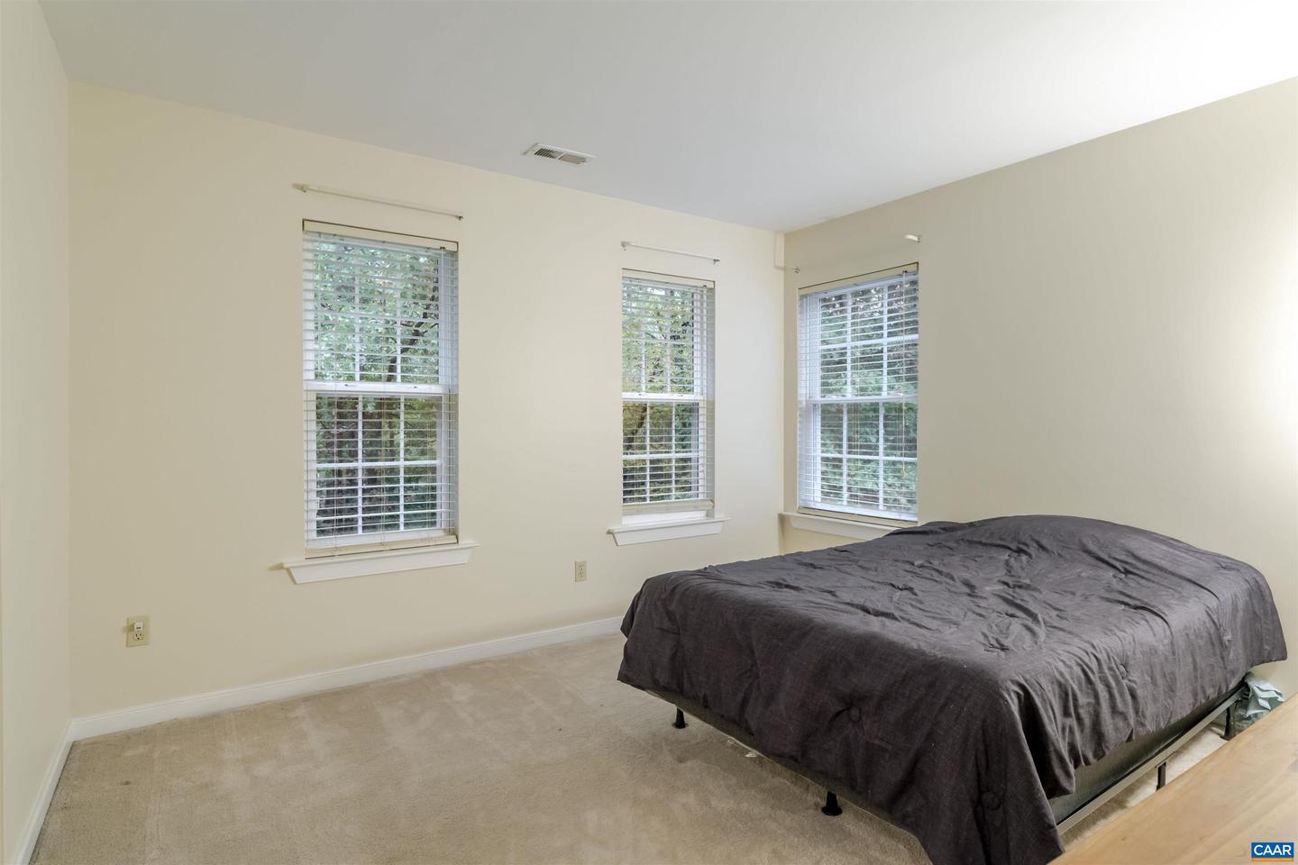 240 OAKMONT DR, GORDONSVILLE, Virginia 22942, 4 Bedrooms Bedrooms, ,2 BathroomsBathrooms,Residential,For sale,240 OAKMONT DR,670175 MLS # 670175