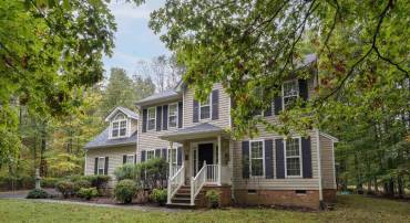 240 OAKMONT DR, GORDONSVILLE, Virginia 22942, 4 Bedrooms Bedrooms, ,2 BathroomsBathrooms,Residential,For sale,240 OAKMONT DR,670175 MLS # 670175
