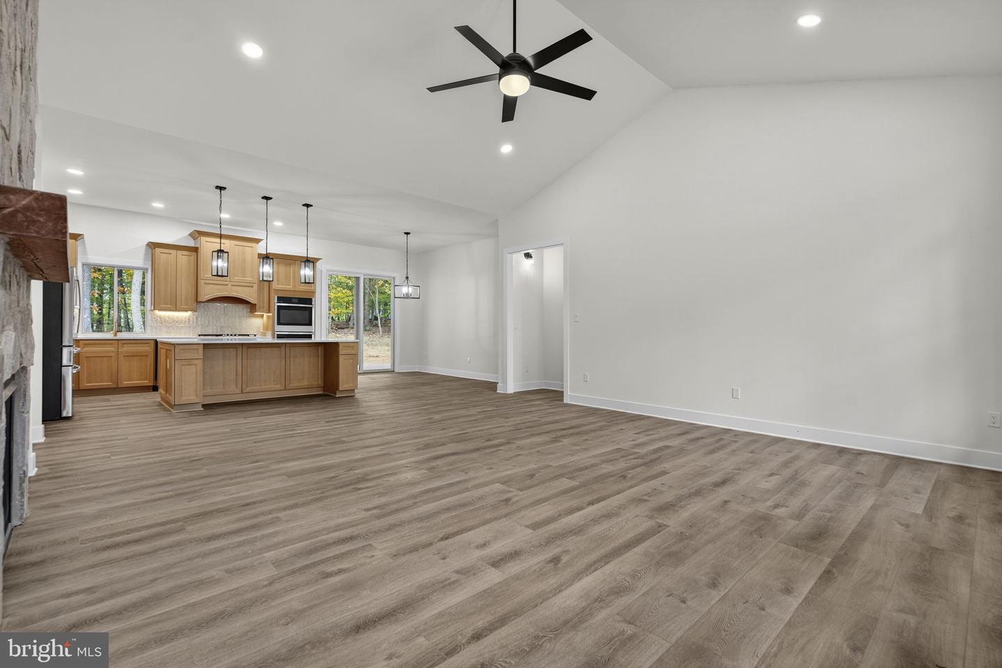 5355 HILLSIDE DR, WARRENTON, Virginia 20187, 5 Bedrooms Bedrooms, ,4 BathroomsBathrooms,Residential,For sale,5355 HILLSIDE DR,VAFQ2018198 MLS # VAFQ2018198