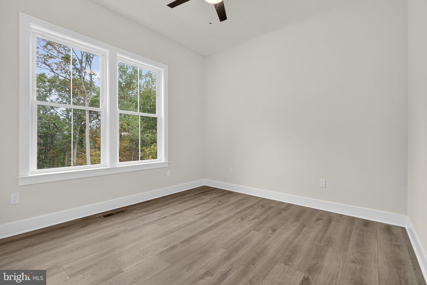5355 HILLSIDE DR, WARRENTON, Virginia 20187, 5 Bedrooms Bedrooms, ,4 BathroomsBathrooms,Residential,For sale,5355 HILLSIDE DR,VAFQ2018198 MLS # VAFQ2018198