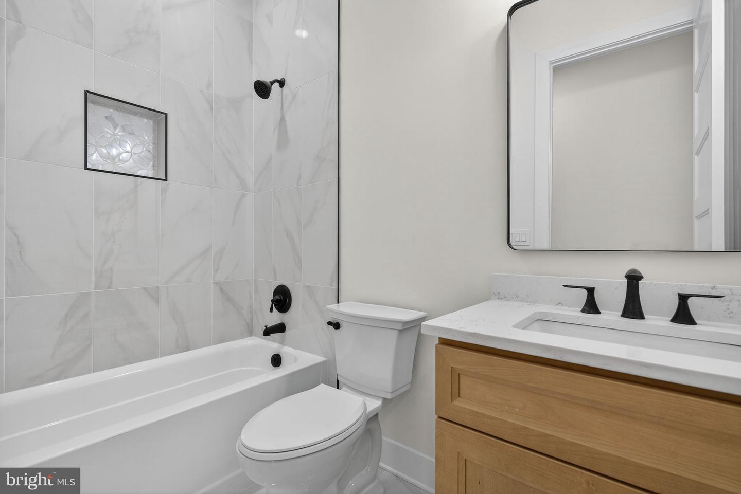 5355 HILLSIDE DR, WARRENTON, Virginia 20187, 5 Bedrooms Bedrooms, ,4 BathroomsBathrooms,Residential,For sale,5355 HILLSIDE DR,VAFQ2018198 MLS # VAFQ2018198