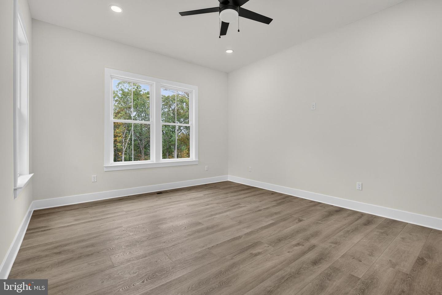 5355 HILLSIDE DR, WARRENTON, Virginia 20187, 5 Bedrooms Bedrooms, ,4 BathroomsBathrooms,Residential,For sale,5355 HILLSIDE DR,VAFQ2018198 MLS # VAFQ2018198
