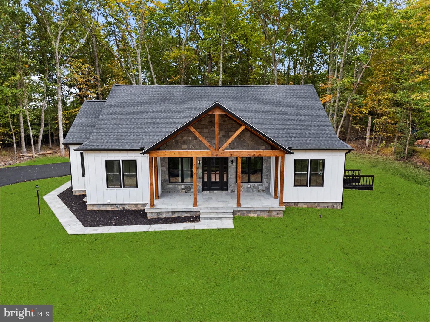 5355 HILLSIDE DR, WARRENTON, Virginia 20187, 5 Bedrooms Bedrooms, ,4 BathroomsBathrooms,Residential,For sale,5355 HILLSIDE DR,VAFQ2018198 MLS # VAFQ2018198