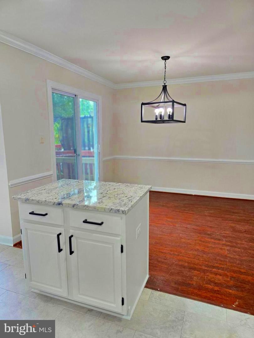 15546 TRAVAILER CT, WOODBRIDGE, Virginia 22193, 4 Bedrooms Bedrooms, 7 Rooms Rooms,2 BathroomsBathrooms,Residential,For sale,15546 TRAVAILER CT,VAPW2103854 MLS # VAPW2103854