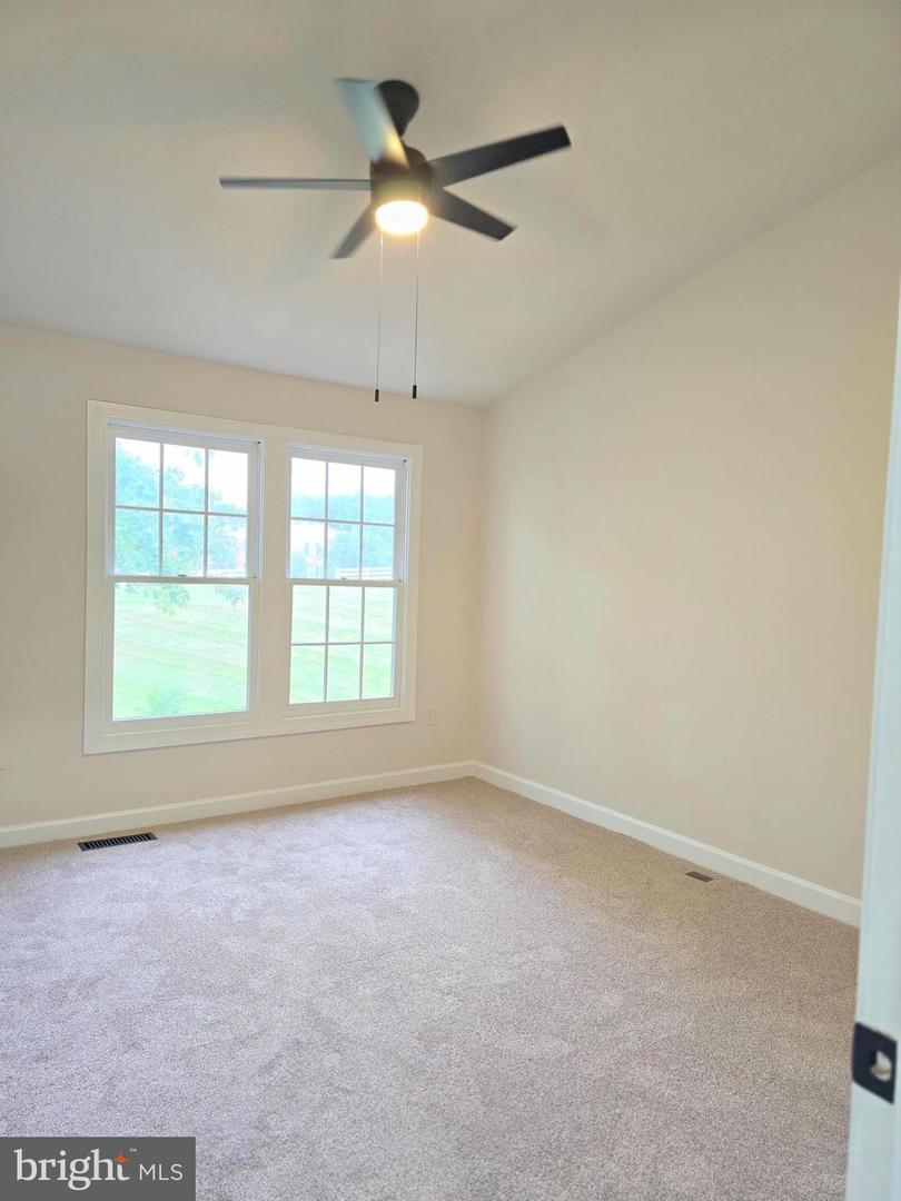 15546 TRAVAILER CT, WOODBRIDGE, Virginia 22193, 4 Bedrooms Bedrooms, 7 Rooms Rooms,2 BathroomsBathrooms,Residential,For sale,15546 TRAVAILER CT,VAPW2103854 MLS # VAPW2103854