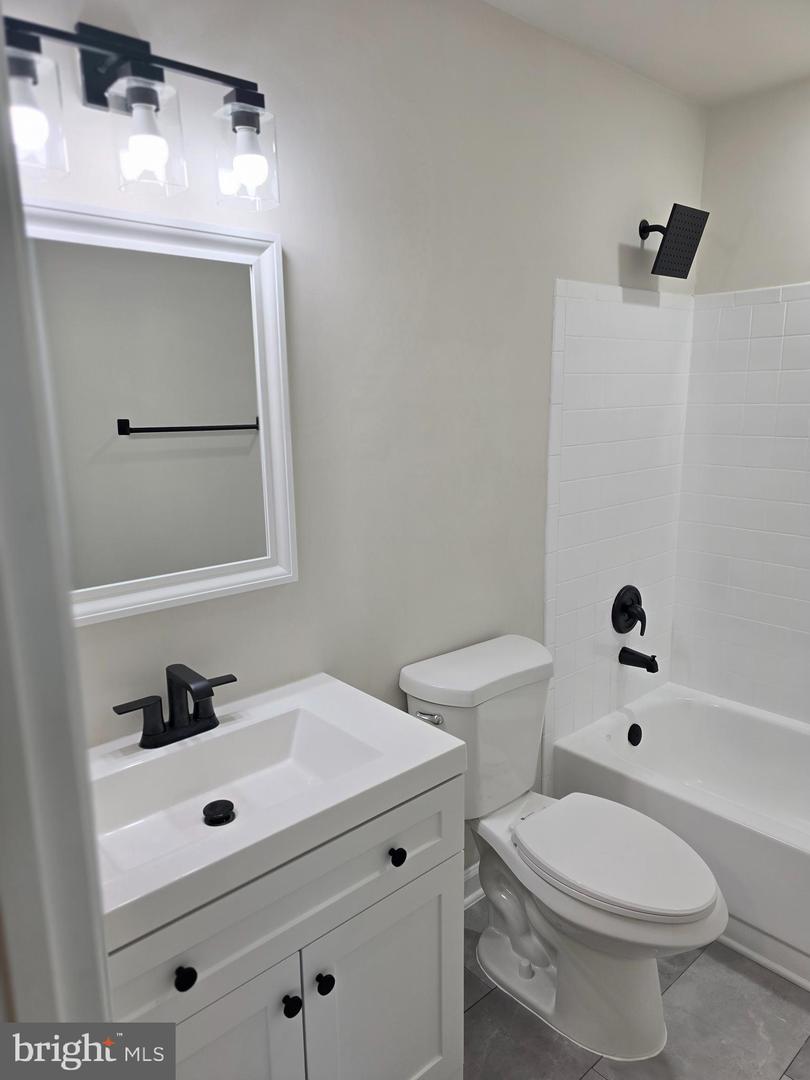 15546 TRAVAILER CT, WOODBRIDGE, Virginia 22193, 4 Bedrooms Bedrooms, 7 Rooms Rooms,2 BathroomsBathrooms,Residential,For sale,15546 TRAVAILER CT,VAPW2103854 MLS # VAPW2103854
