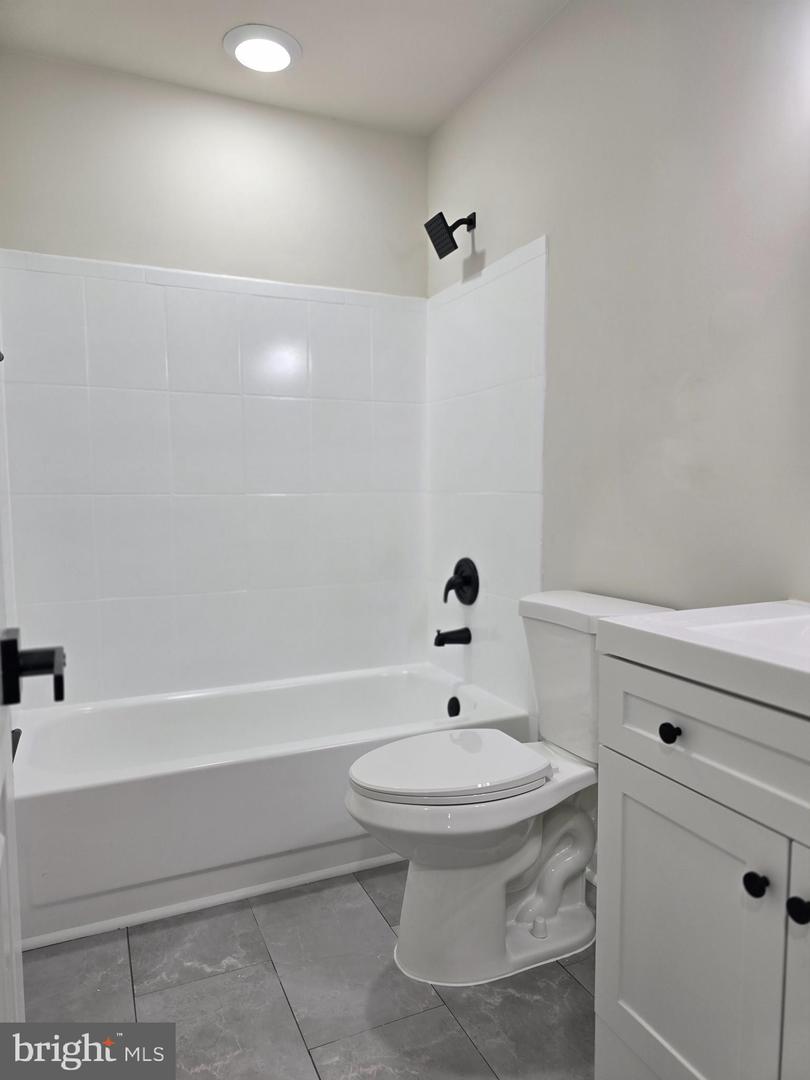 15546 TRAVAILER CT, WOODBRIDGE, Virginia 22193, 4 Bedrooms Bedrooms, 7 Rooms Rooms,2 BathroomsBathrooms,Residential,For sale,15546 TRAVAILER CT,VAPW2103854 MLS # VAPW2103854