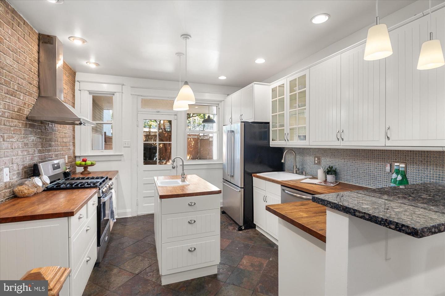 1309 SPRING RD NW, WASHINGTON, District Of Columbia 20010, 4 Bedrooms Bedrooms, ,2 BathroomsBathrooms,Residential,For sale,1309 SPRING RD NW,DCDC2223516 MLS # DCDC2223516