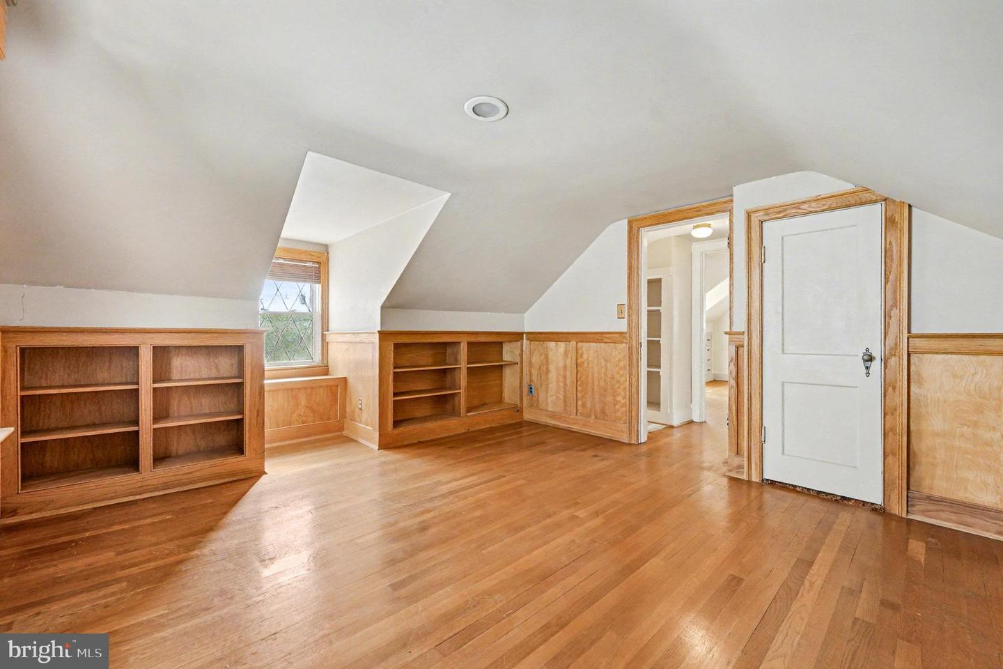 1321 PARCELL ST, FREDERICKSBURG, Virginia 22401, 4 Bedrooms Bedrooms, ,2 BathroomsBathrooms,Residential,For sale,1321 PARCELL ST,VAFB2009026 MLS # VAFB2009026