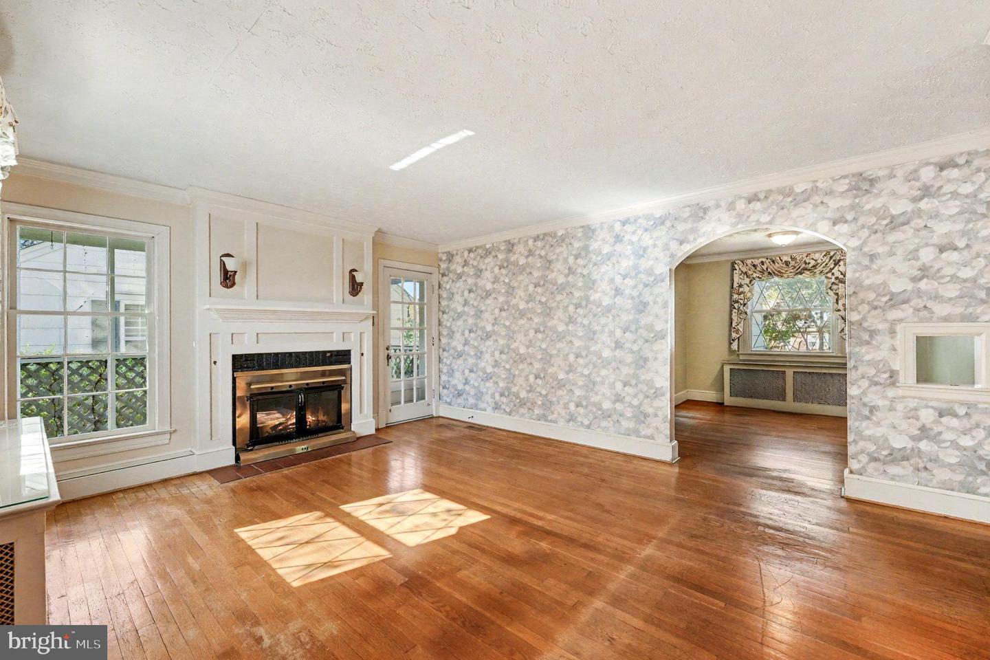 1321 PARCELL ST, FREDERICKSBURG, Virginia 22401, 4 Bedrooms Bedrooms, ,2 BathroomsBathrooms,Residential,For sale,1321 PARCELL ST,VAFB2009026 MLS # VAFB2009026