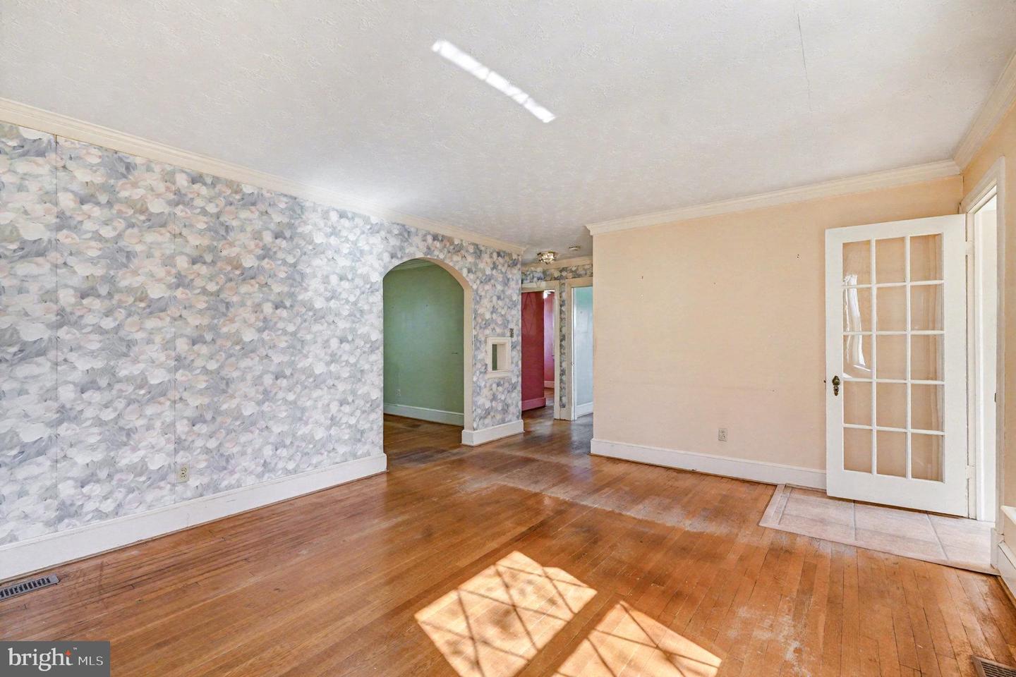 1321 PARCELL ST, FREDERICKSBURG, Virginia 22401, 4 Bedrooms Bedrooms, ,2 BathroomsBathrooms,Residential,For sale,1321 PARCELL ST,VAFB2009026 MLS # VAFB2009026