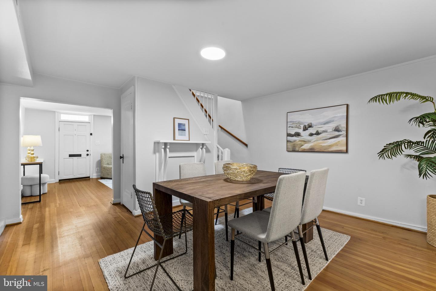 334 N PATRICK ST, ALEXANDRIA, Virginia 22314, 3 Bedrooms Bedrooms, ,2 BathroomsBathrooms,Residential,For sale,334 N PATRICK ST,VAAX2050436 MLS # VAAX2050436