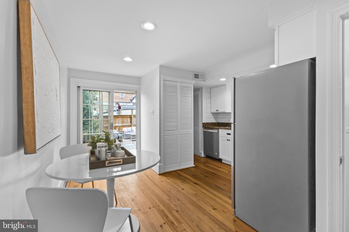 334 N PATRICK ST, ALEXANDRIA, Virginia 22314, 3 Bedrooms Bedrooms, ,2 BathroomsBathrooms,Residential,For sale,334 N PATRICK ST,VAAX2050436 MLS # VAAX2050436