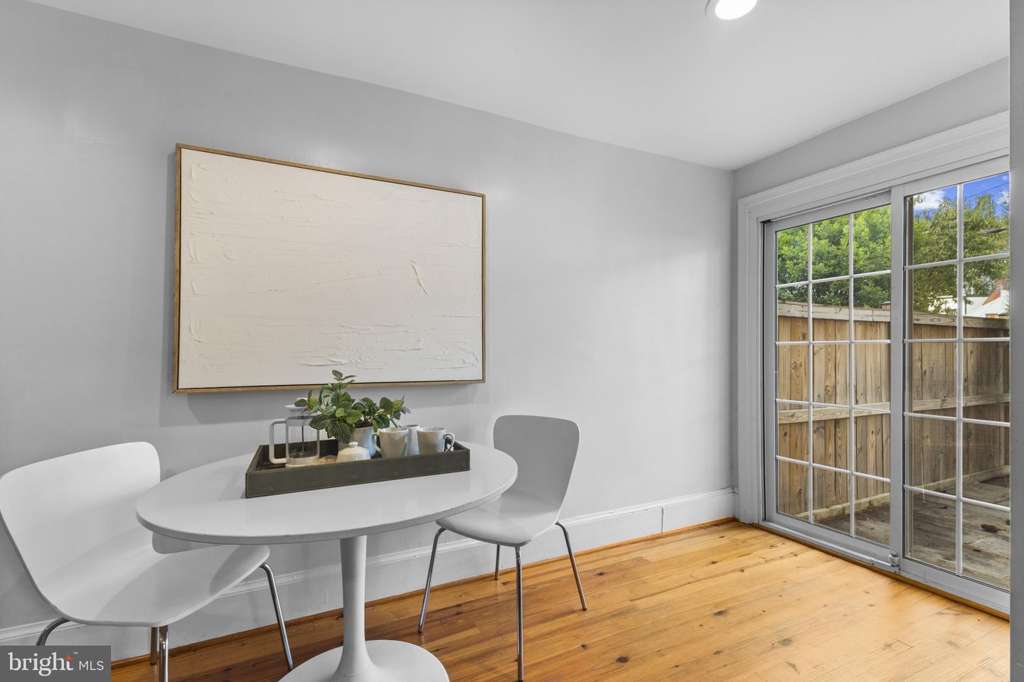 334 N PATRICK ST, ALEXANDRIA, Virginia 22314, 3 Bedrooms Bedrooms, ,2 BathroomsBathrooms,Residential,For sale,334 N PATRICK ST,VAAX2050436 MLS # VAAX2050436