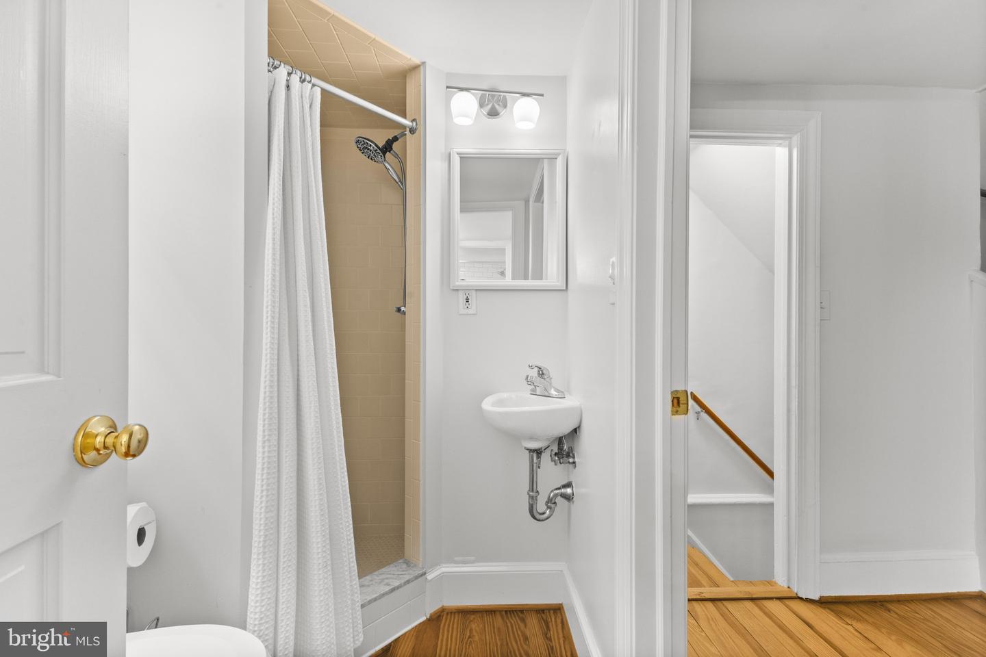 334 N PATRICK ST, ALEXANDRIA, Virginia 22314, 3 Bedrooms Bedrooms, ,2 BathroomsBathrooms,Residential,For sale,334 N PATRICK ST,VAAX2050436 MLS # VAAX2050436