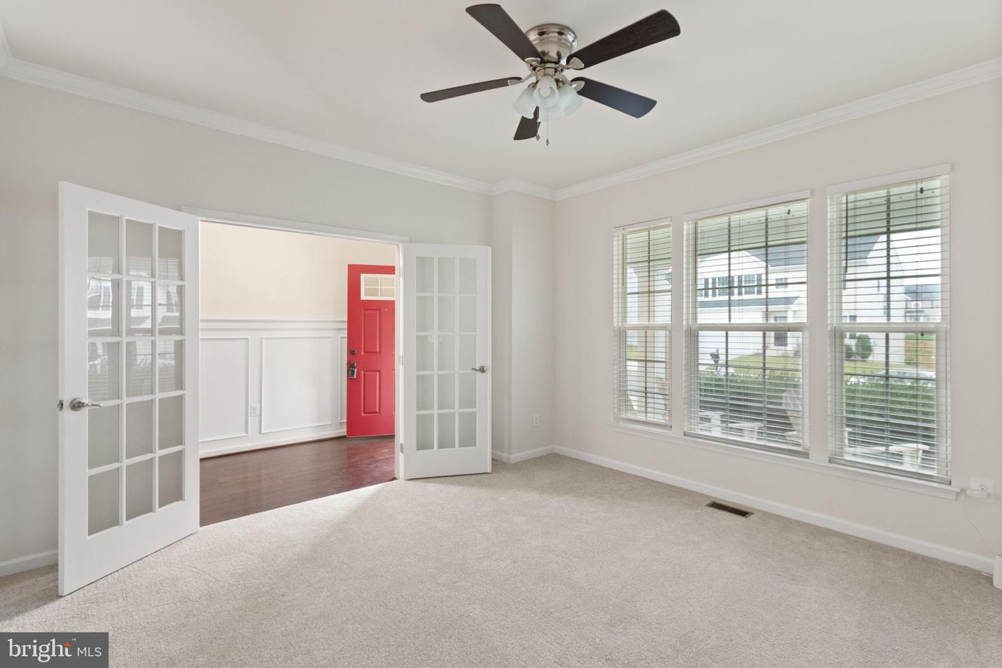 5800 SPRUCE VALLEY DR, FREDERICKSBURG, Virginia 22407, 5 Bedrooms Bedrooms, ,4 BathroomsBathrooms,Residential,For sale,5800 SPRUCE VALLEY DR,VASP2036760 MLS # VASP2036760