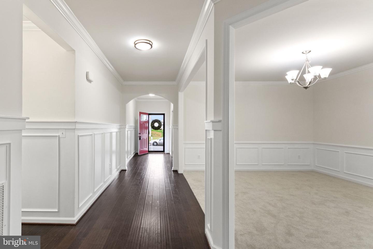 5800 SPRUCE VALLEY DR, FREDERICKSBURG, Virginia 22407, 5 Bedrooms Bedrooms, ,4 BathroomsBathrooms,Residential,For sale,5800 SPRUCE VALLEY DR,VASP2036760 MLS # VASP2036760