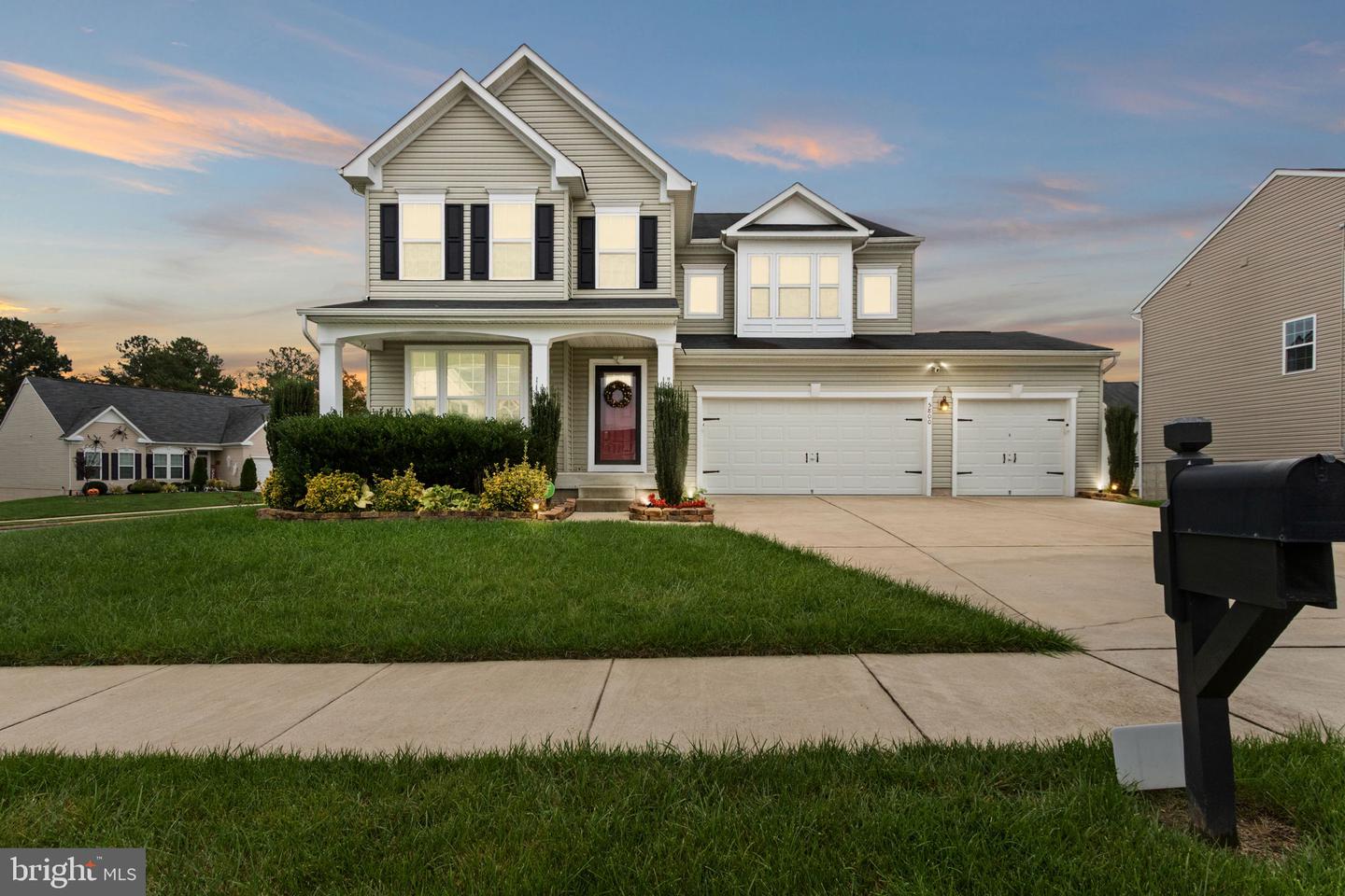 5800 SPRUCE VALLEY DR, FREDERICKSBURG, Virginia 22407, 5 Bedrooms Bedrooms, ,4 BathroomsBathrooms,Residential,For sale,5800 SPRUCE VALLEY DR,VASP2036760 MLS # VASP2036760