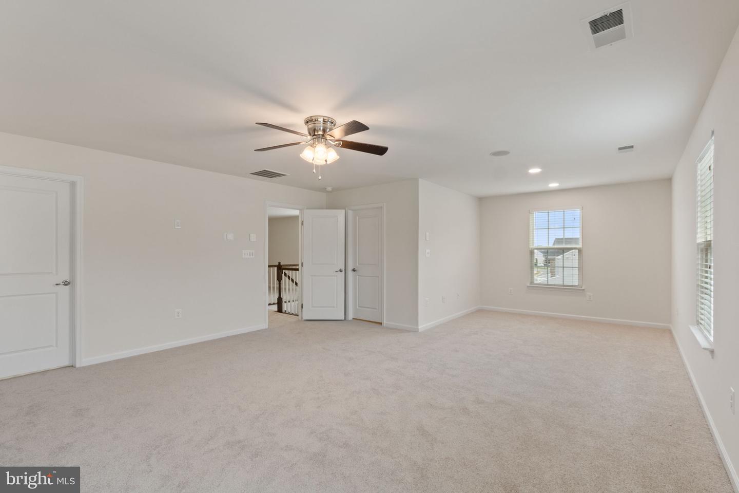 5800 SPRUCE VALLEY DR, FREDERICKSBURG, Virginia 22407, 5 Bedrooms Bedrooms, ,4 BathroomsBathrooms,Residential,For sale,5800 SPRUCE VALLEY DR,VASP2036760 MLS # VASP2036760