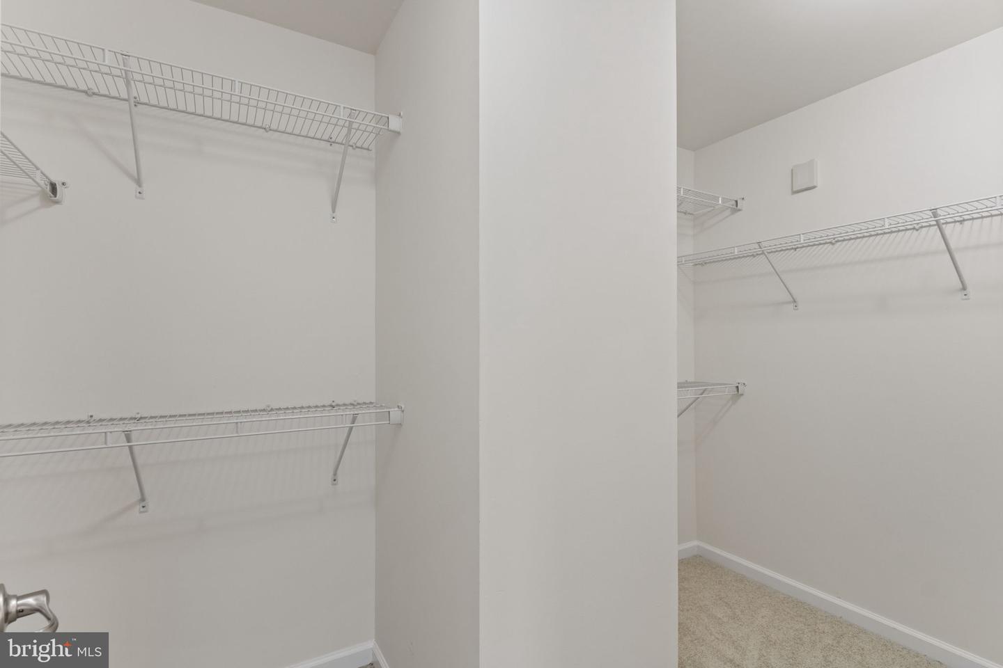 5800 SPRUCE VALLEY DR, FREDERICKSBURG, Virginia 22407, 5 Bedrooms Bedrooms, ,4 BathroomsBathrooms,Residential,For sale,5800 SPRUCE VALLEY DR,VASP2036760 MLS # VASP2036760