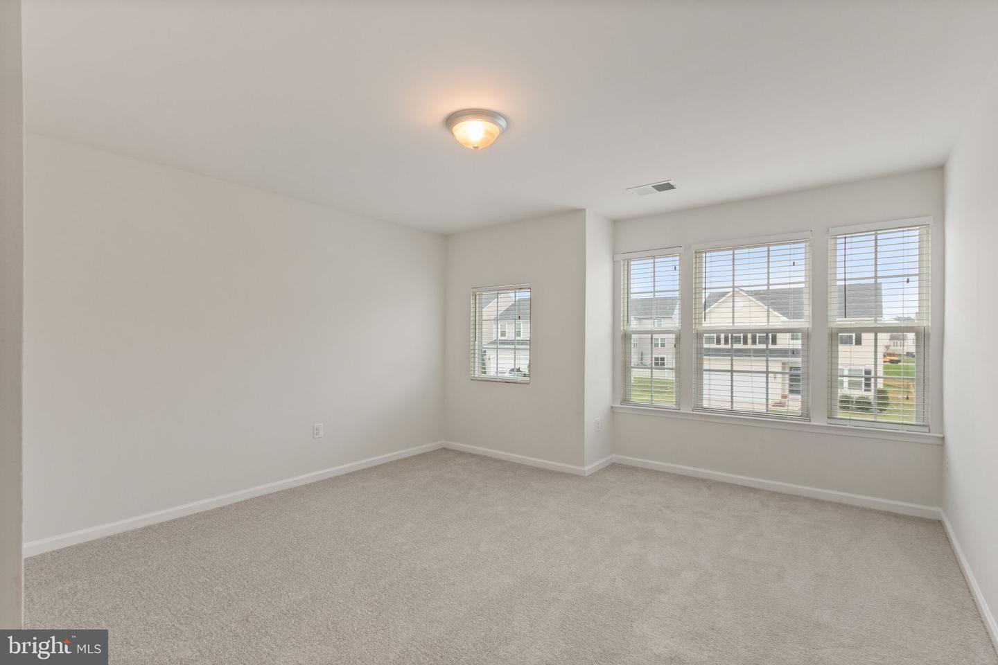 5800 SPRUCE VALLEY DR, FREDERICKSBURG, Virginia 22407, 5 Bedrooms Bedrooms, ,4 BathroomsBathrooms,Residential,For sale,5800 SPRUCE VALLEY DR,VASP2036760 MLS # VASP2036760