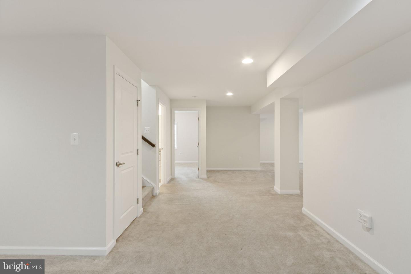 5800 SPRUCE VALLEY DR, FREDERICKSBURG, Virginia 22407, 5 Bedrooms Bedrooms, ,4 BathroomsBathrooms,Residential,For sale,5800 SPRUCE VALLEY DR,VASP2036760 MLS # VASP2036760
