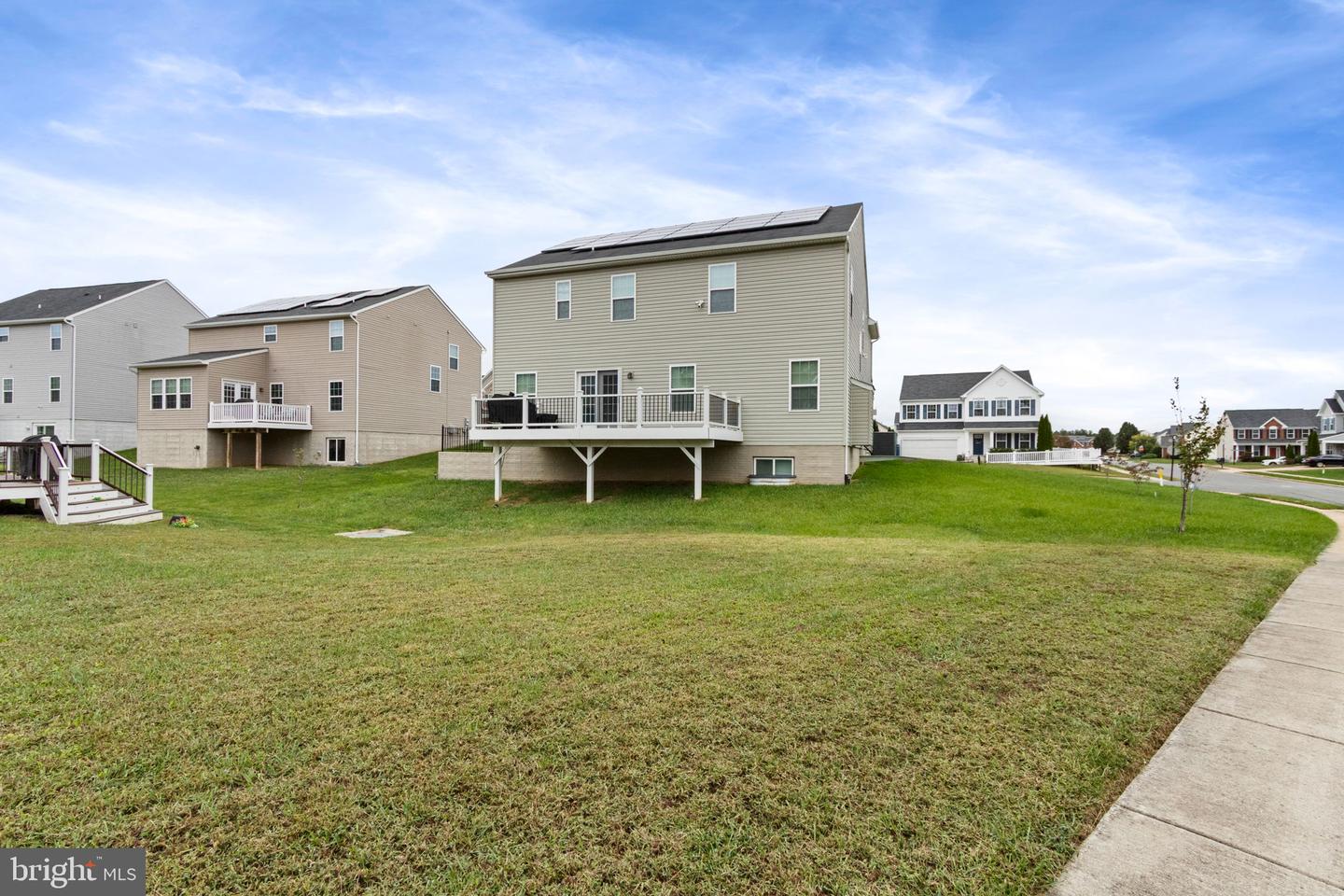 5800 SPRUCE VALLEY DR, FREDERICKSBURG, Virginia 22407, 5 Bedrooms Bedrooms, ,4 BathroomsBathrooms,Residential,For sale,5800 SPRUCE VALLEY DR,VASP2036760 MLS # VASP2036760