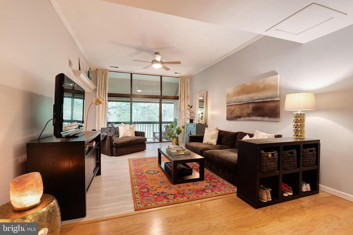 1670 PARKCREST CIR #3B/300, RESTON, Virginia 20190, 2 Bedrooms Bedrooms, ,1 BathroomBathrooms,Residential,For sale,1670 PARKCREST CIR #3B/300,VAFX2273156 MLS # VAFX2273156