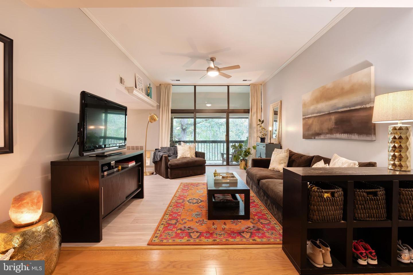 1670 PARKCREST CIR #3B/300, RESTON, Virginia 20190, 2 Bedrooms Bedrooms, ,1 BathroomBathrooms,Residential,For sale,1670 PARKCREST CIR #3B/300,VAFX2273156 MLS # VAFX2273156