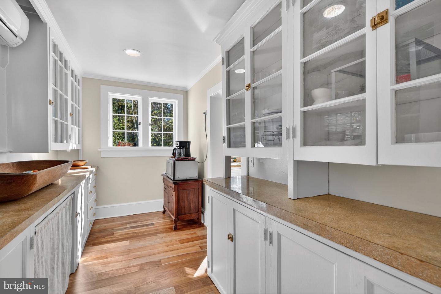 4561 WESTON RD, WARRENTON, Virginia 20187, 6 Bedrooms Bedrooms, 10 Rooms Rooms,4 BathroomsBathrooms,Residential,For sale,4561 WESTON RD,VAFQ2019314 MLS # VAFQ2019314
